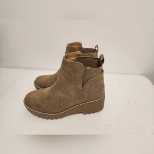 Dolce Vita Ankle Boots 7